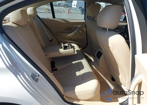 2015 BMW 320I из США, поврежденный, VIN WBA3B1C55FK139135